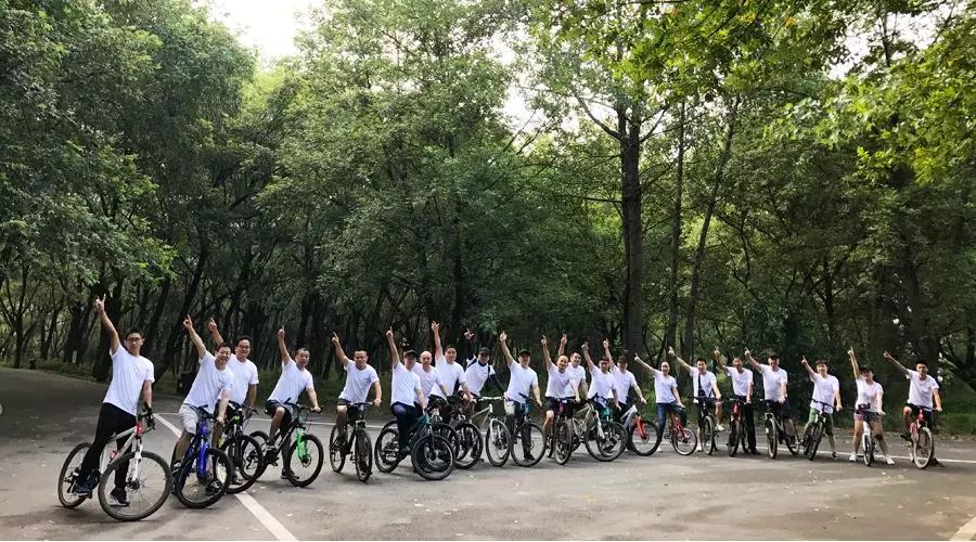 話“破繭”之勢(shì)，商“創(chuàng)新”之路 — 祝賀西尼機(jī)電2018年半年度營(yíng)銷會(huì)議圓滿舉行