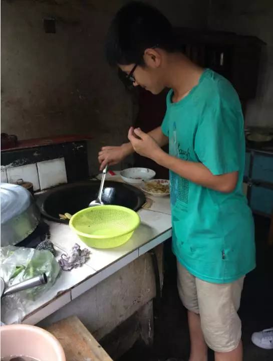 點滴積累，傳遞真情-西尼愛心階梯幫扶困難學生第三次仙居行